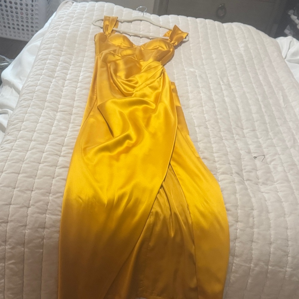 Glamorous Strapless Gold Dress